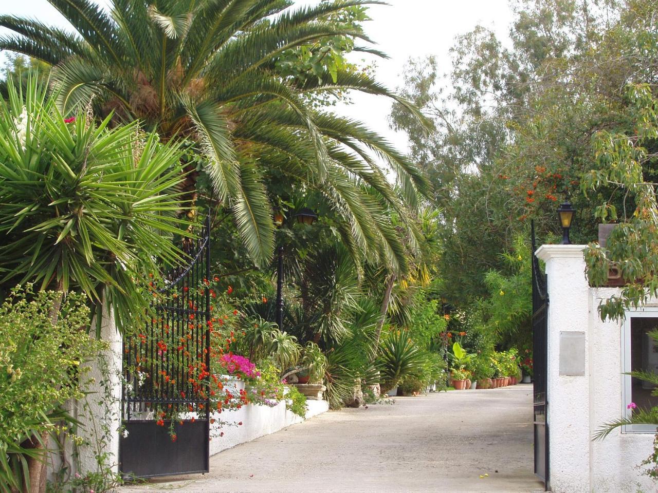 Апартаменты Baha-Ammes Свороната Экстерьер фото
